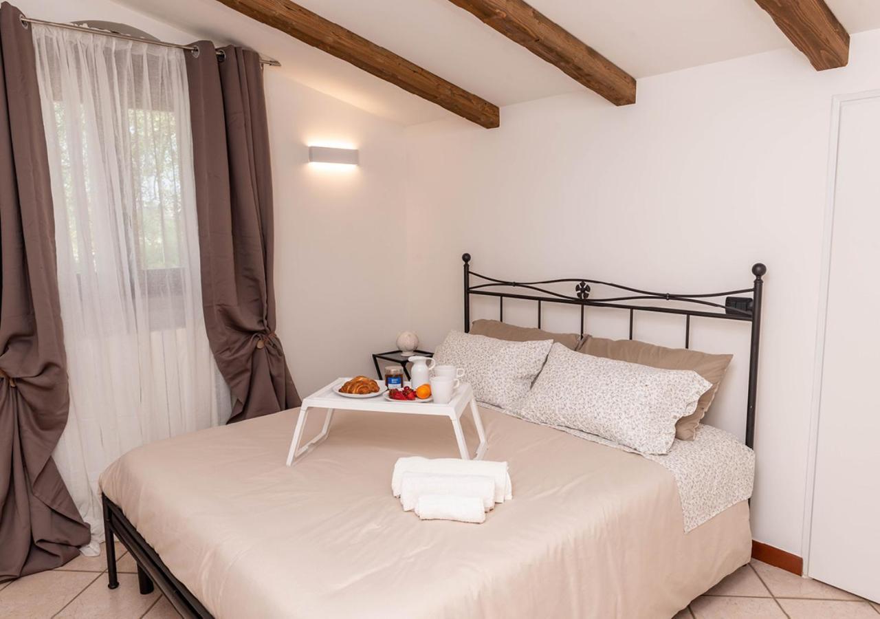 I Trulli Di Eva Apartment Ночи Екстериор снимка
