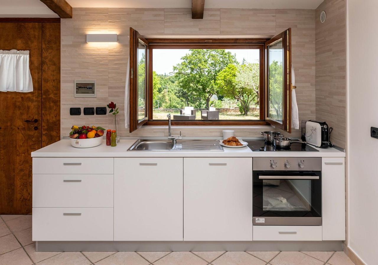 I Trulli Di Eva Apartment Ночи Екстериор снимка