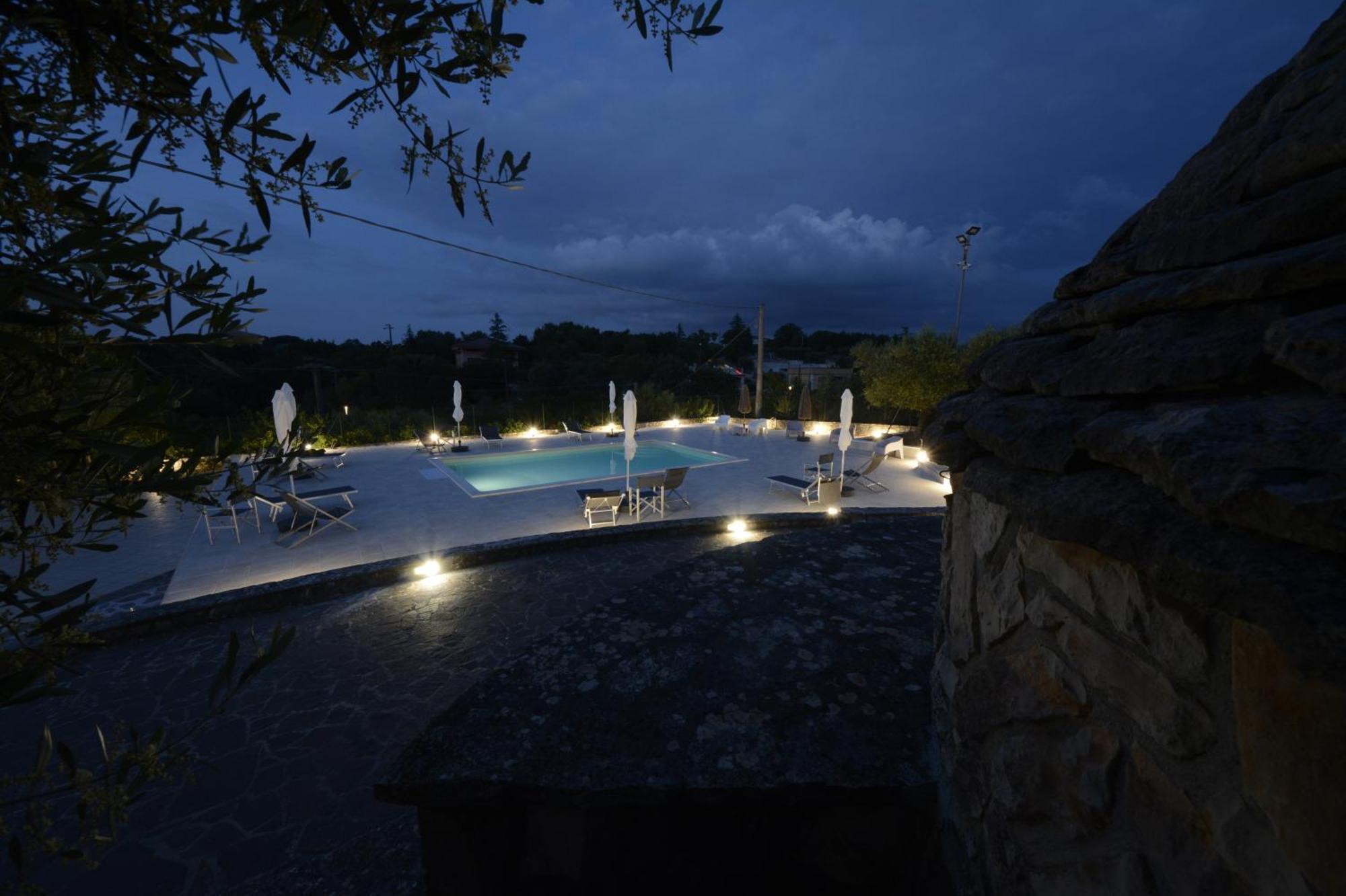 I Trulli Di Eva Apartment Ночи Екстериор снимка